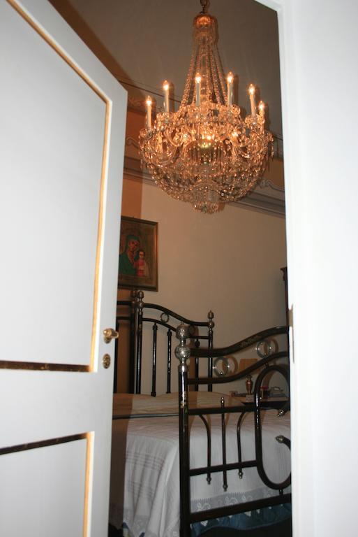 Palazzo Franza Musaro Ugento Rum bild